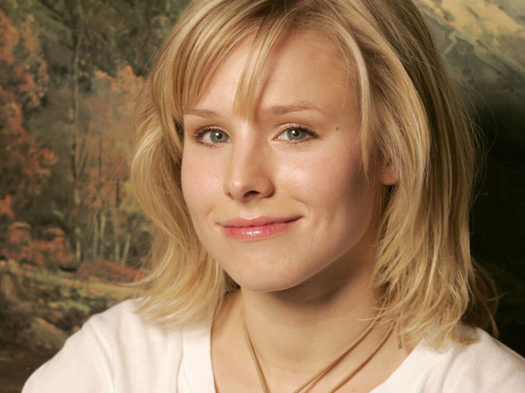 Kristen Bell leaked wallpapers