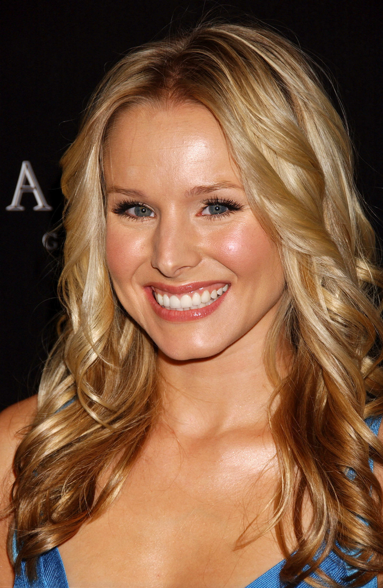 Kristen Bell leaked wallpapers