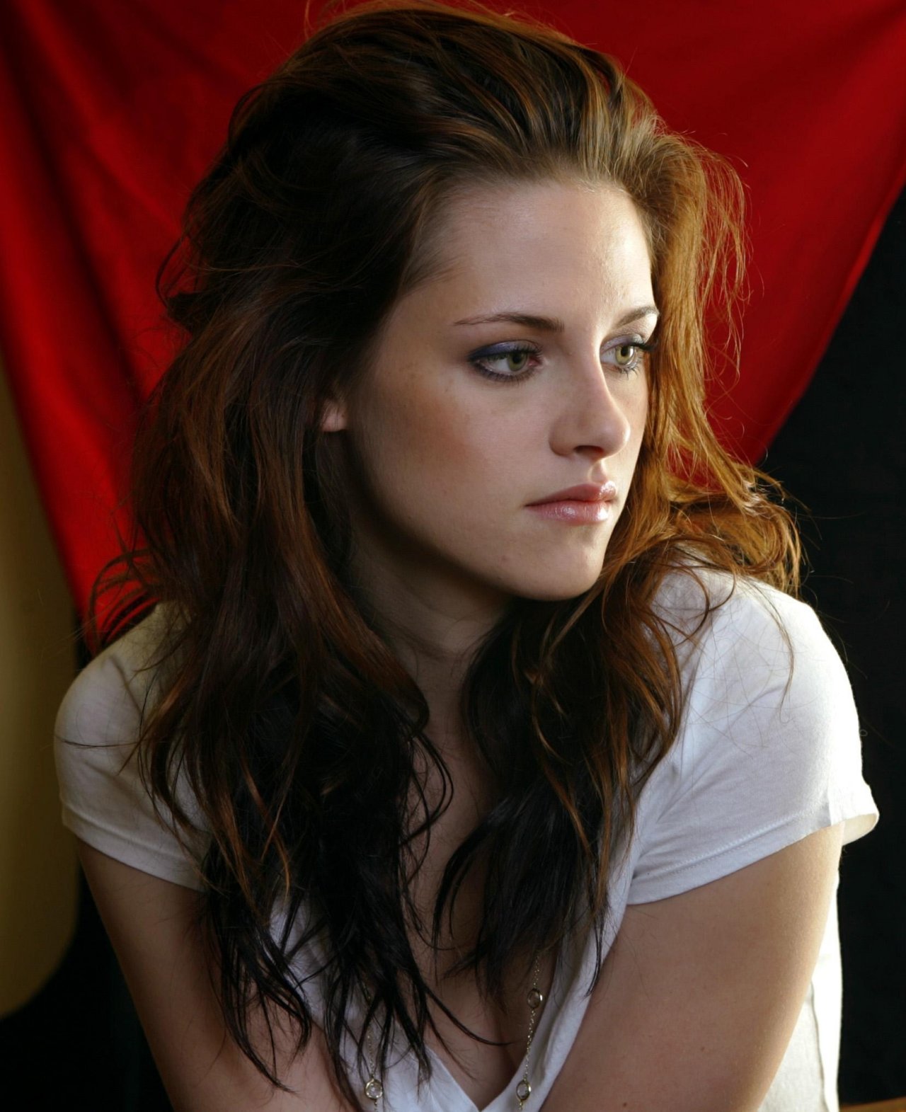 Kristen Stewart leaked wallpapers