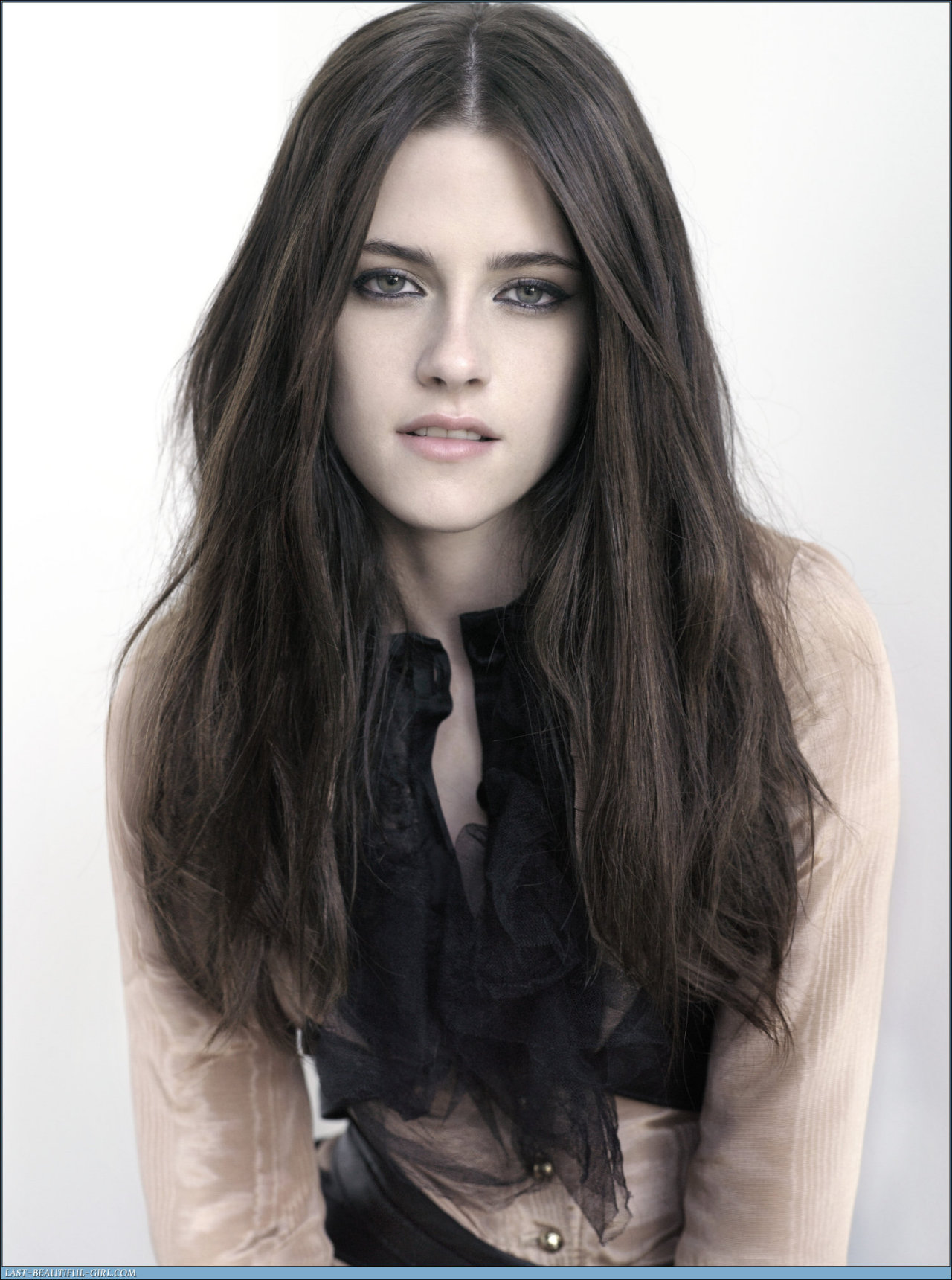 Kristen Stewart leaked wallpapers