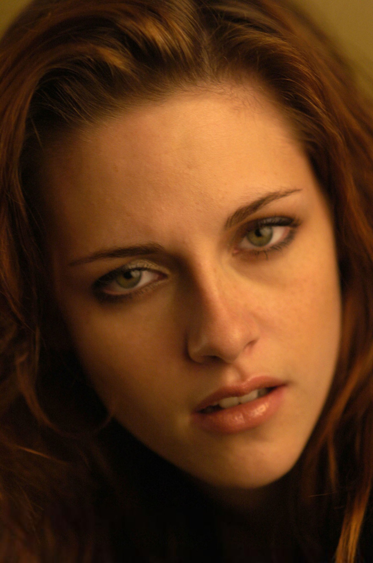 Kristen Stewart leaked wallpapers