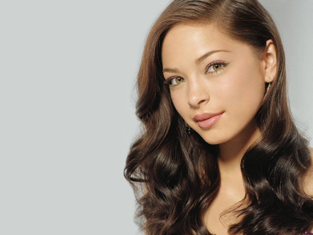 Kristin Kreuk leaked wallpapers