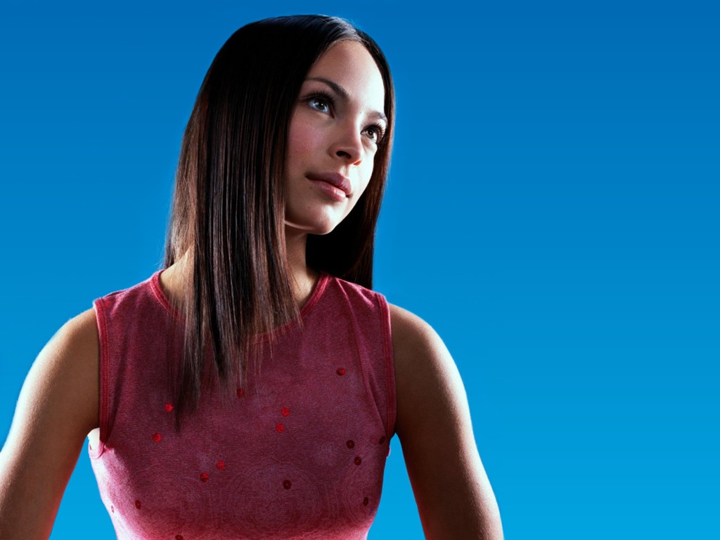 Kristin Kreuk leaked wallpapers