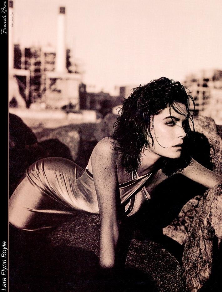 Lara Flynn Boyle leaked wallpapers