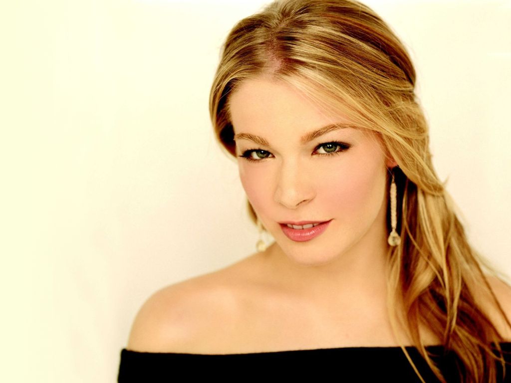 LeAnn Rimes leaked wallpapers