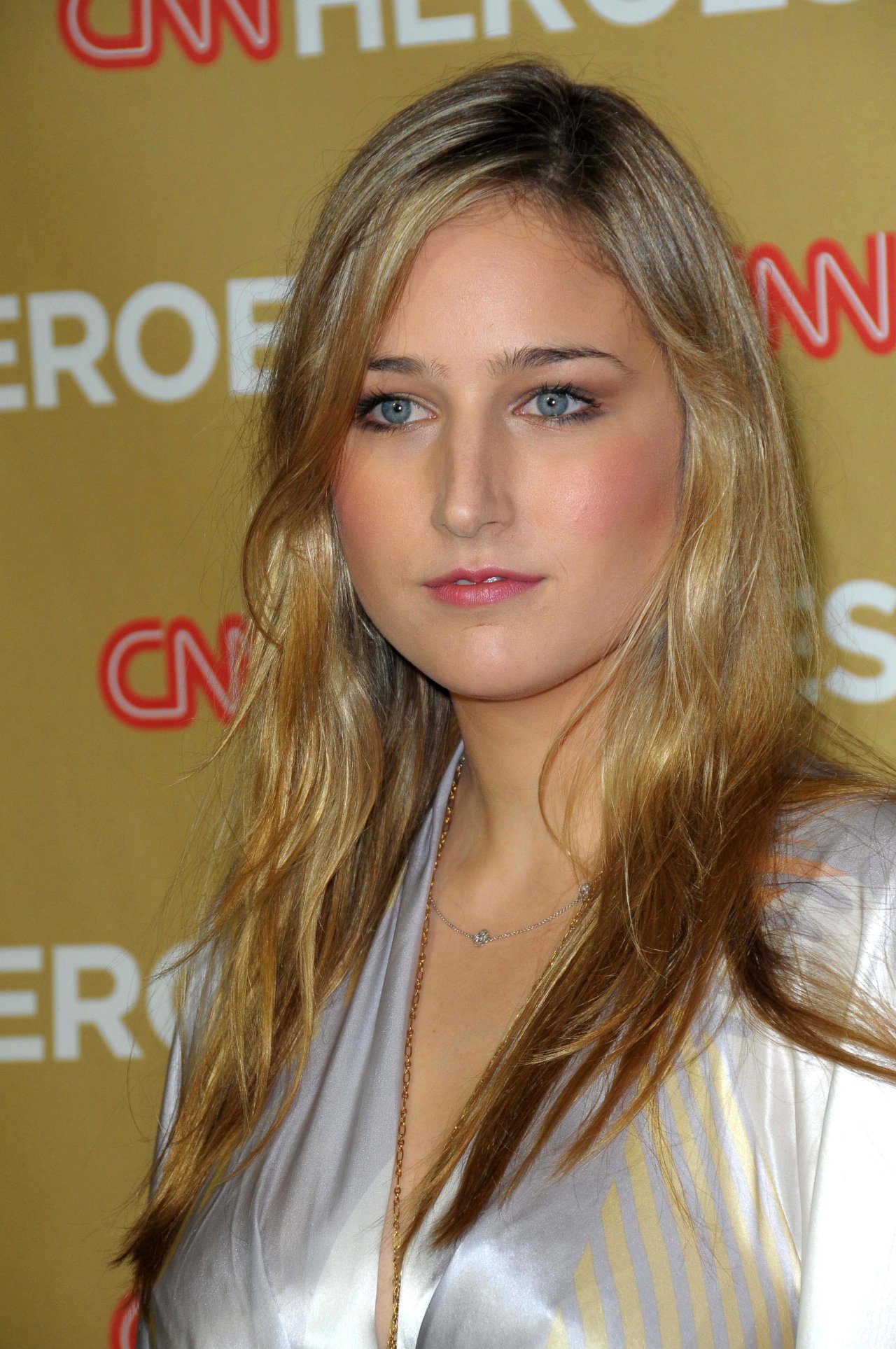 Leelee Sobieski leaked wallpapers