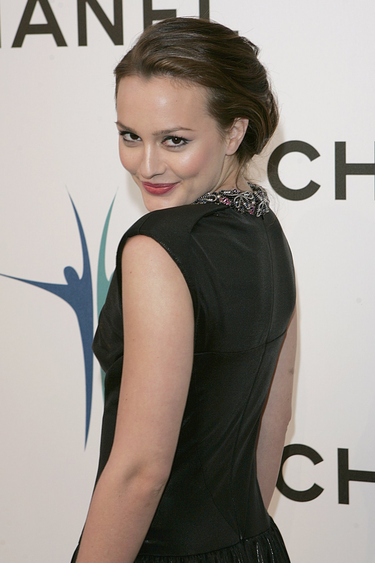 Leighton Meester leaked wallpapers