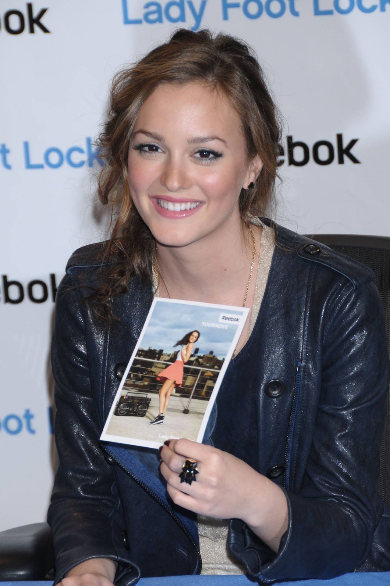 Leighton Meester leaked wallpapers