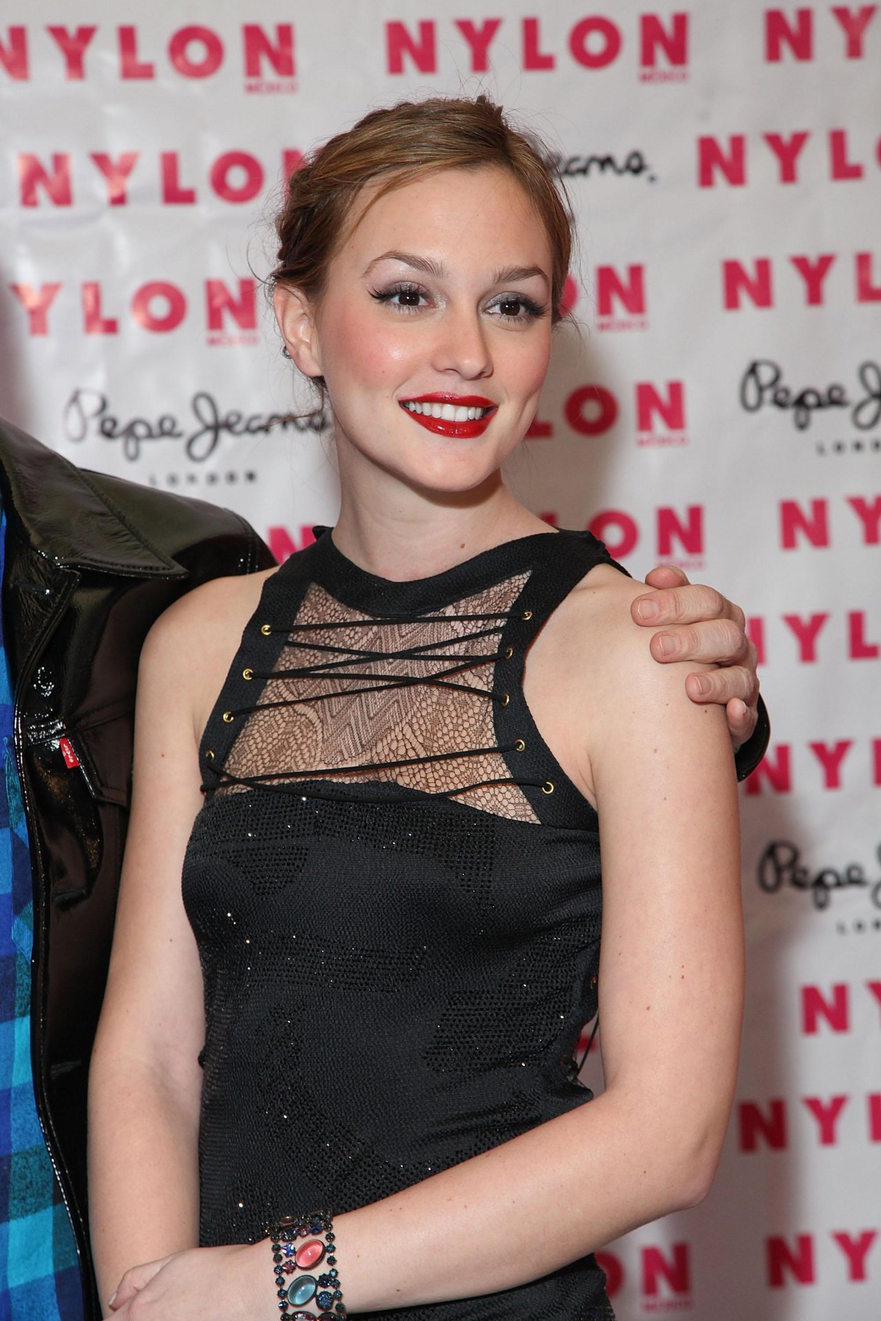 Leighton Meester leaked wallpapers