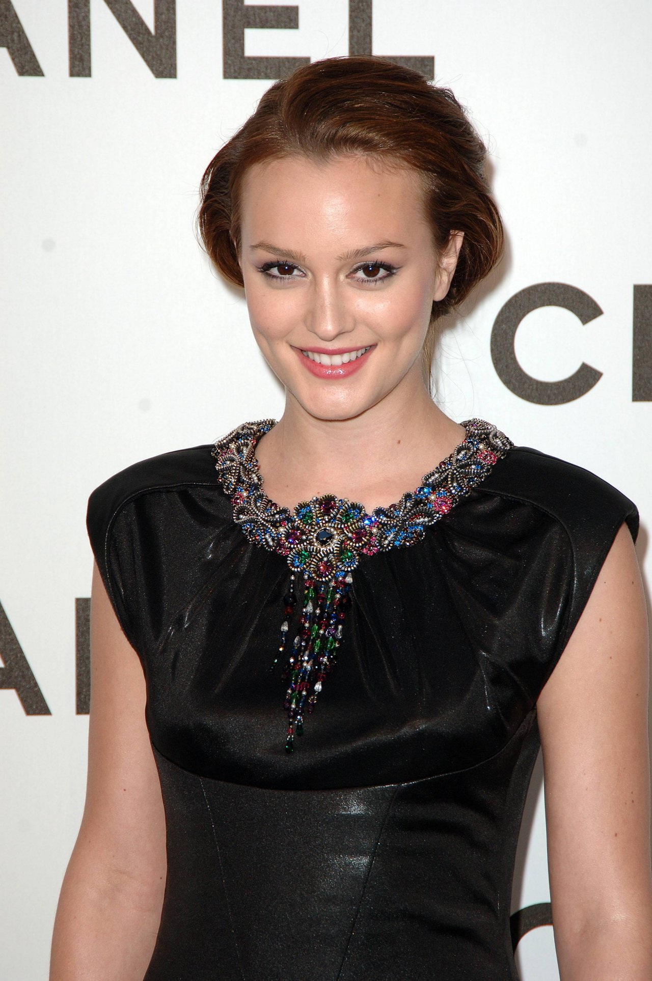 Leighton Meester leaked wallpapers