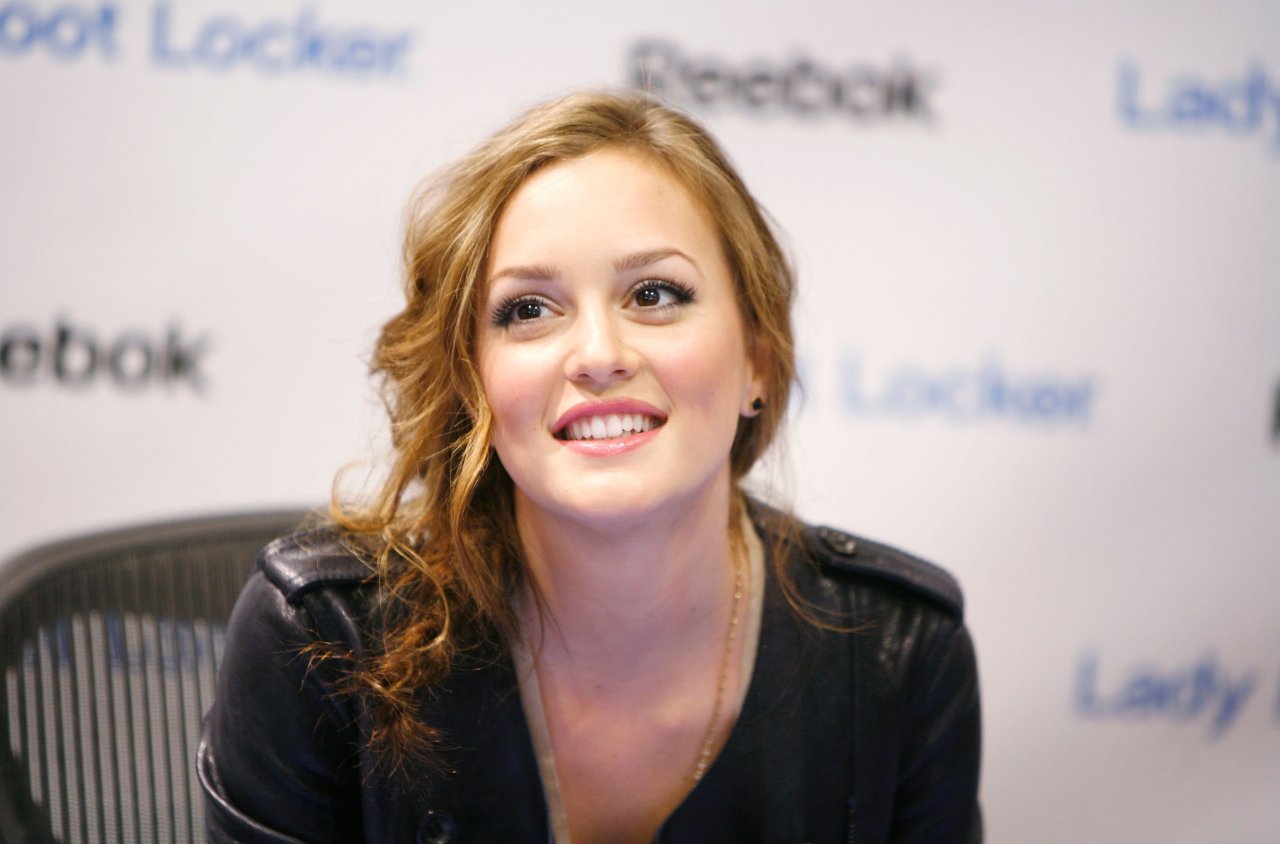 Leighton Meester leaked wallpapers