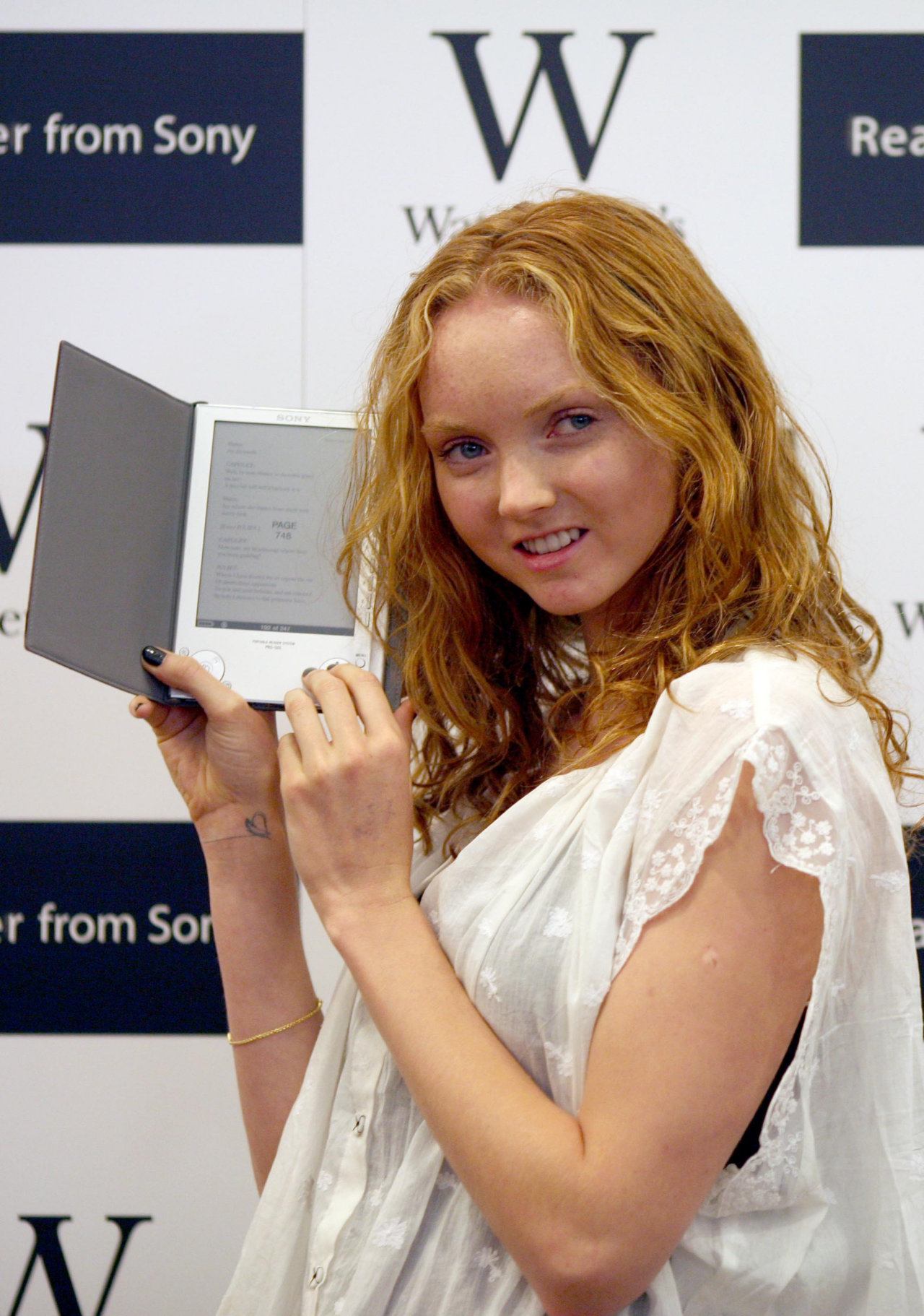 Lily Cole leaked wallpapers