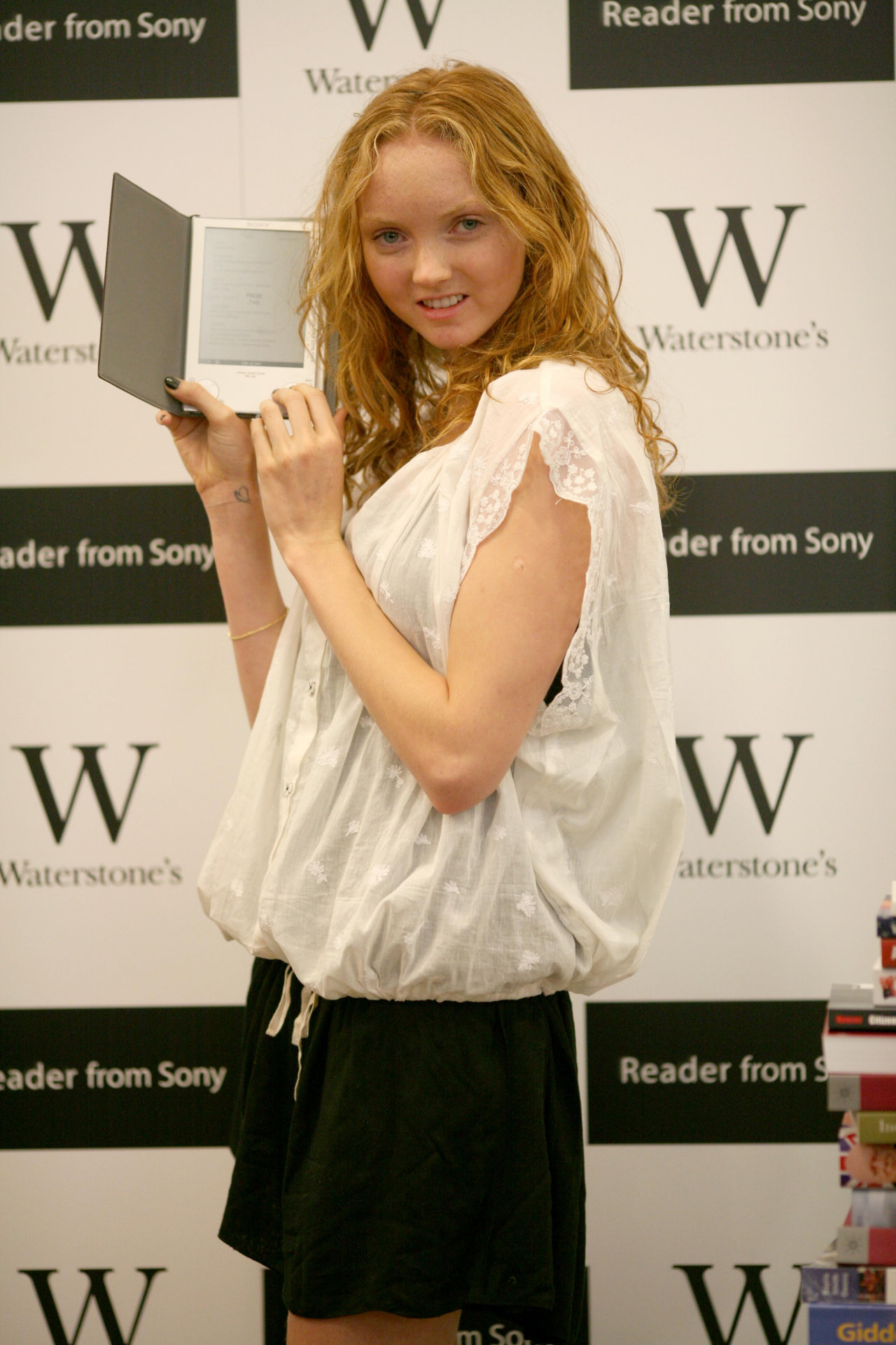 Lily Cole leaked wallpapers