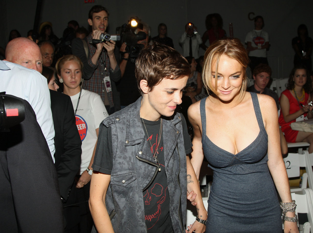 Lindsay Lohan leaked wallpapers