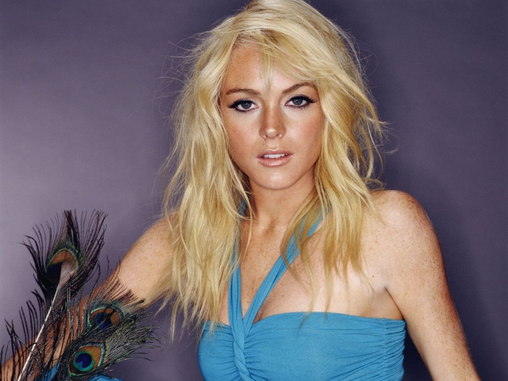 Lindsay Lohan leaked wallpapers