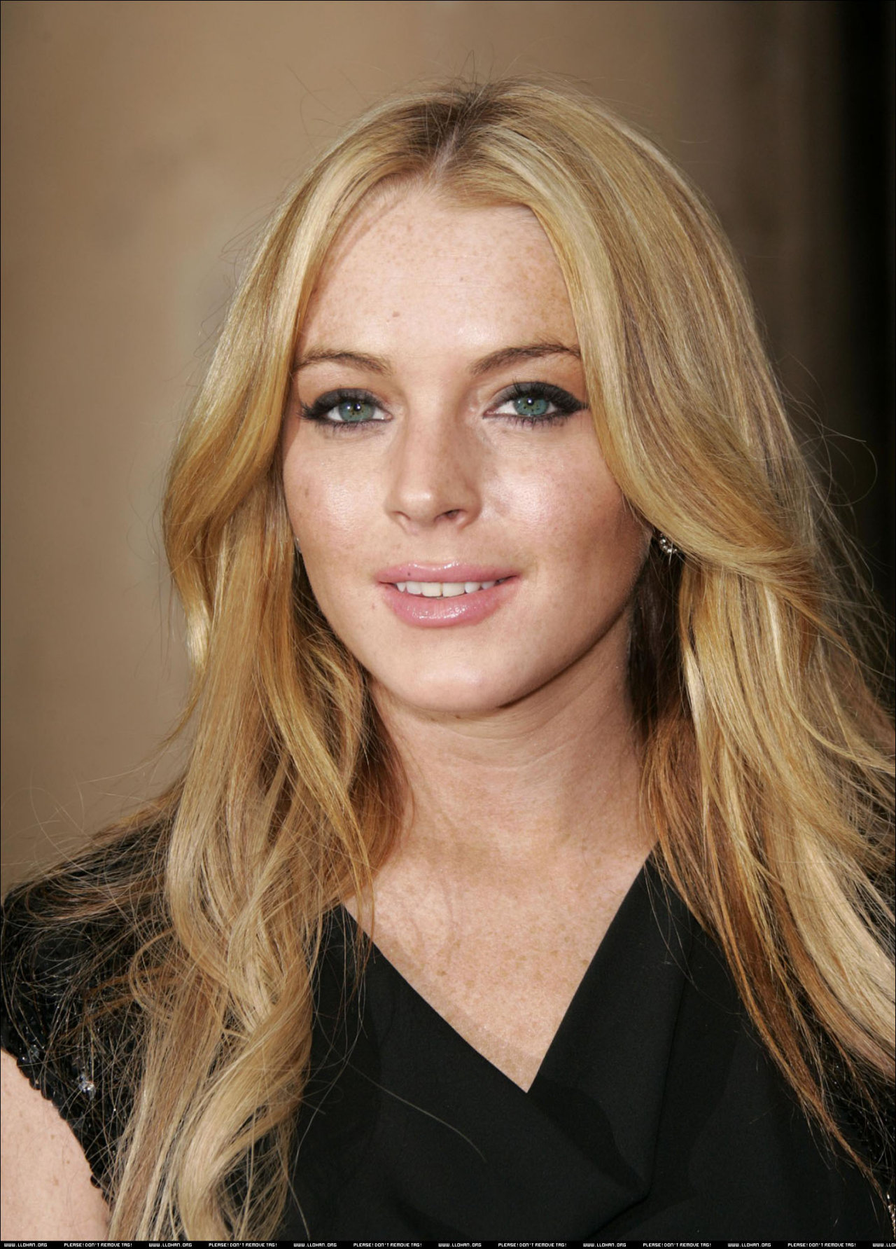 Lindsay Lohan leaked wallpapers