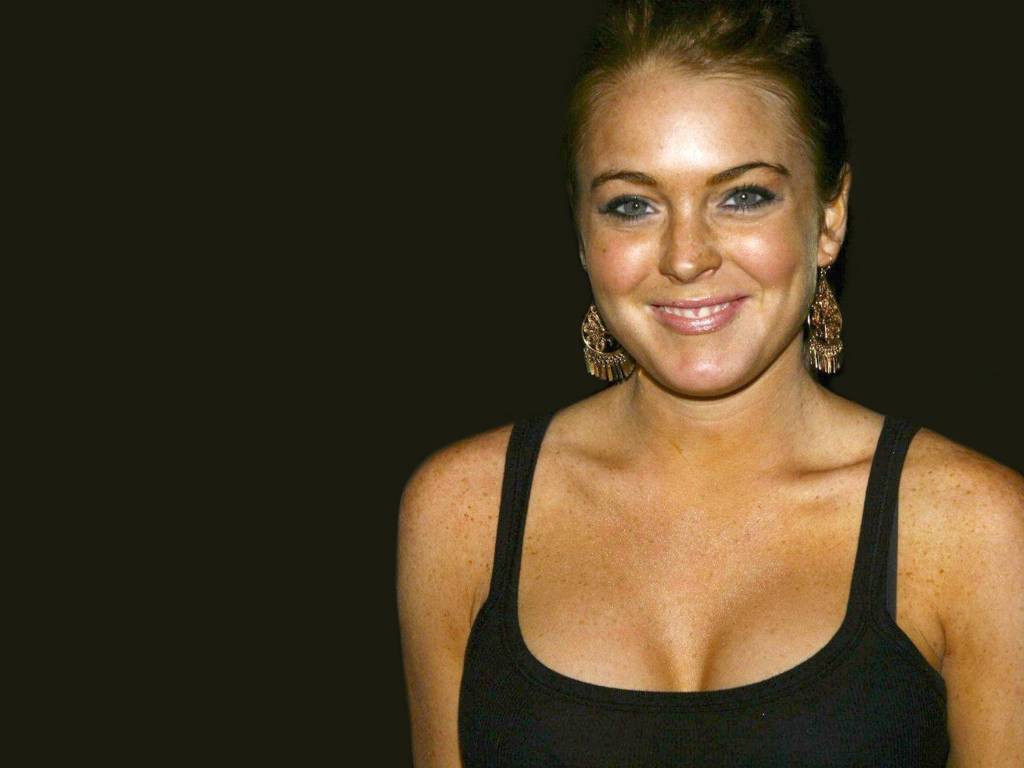 Lindsay Lohan leaked wallpapers