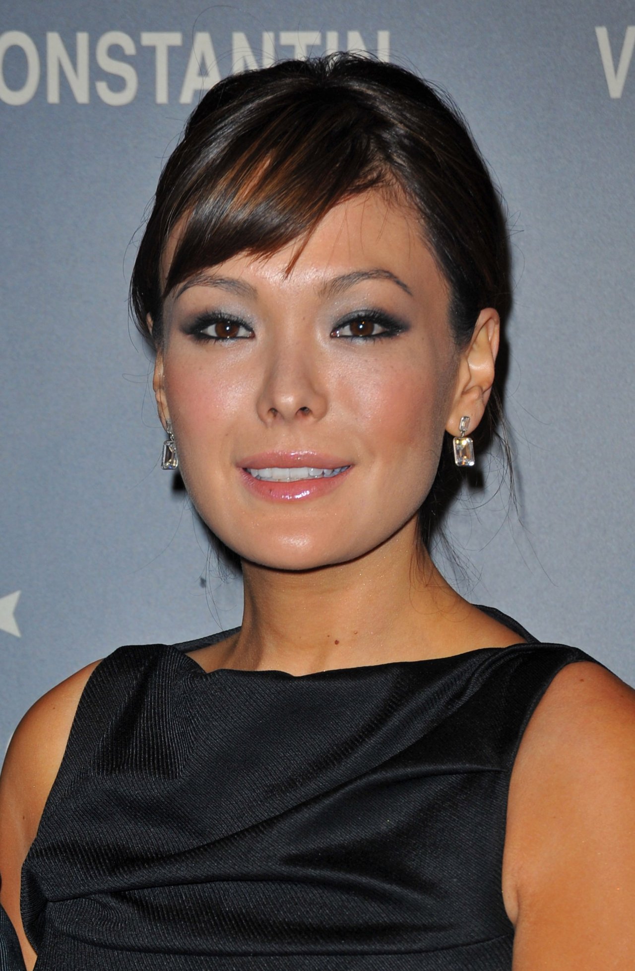 Lindsay Price leaked wallpapers