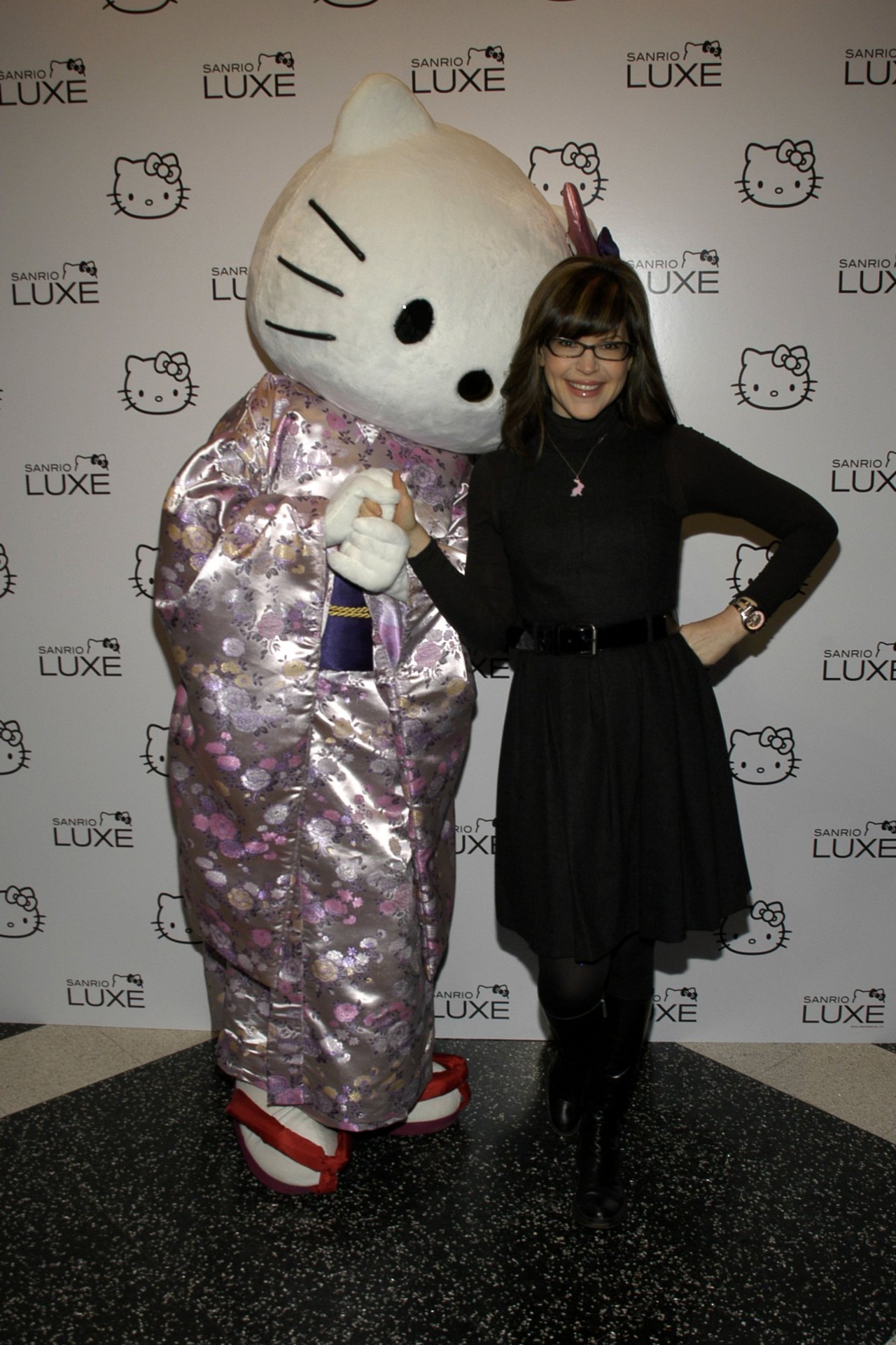 Lisa Loeb leaked wallpapers