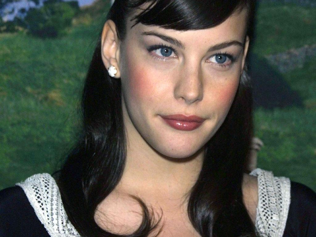 Liv Tyler leaked wallpapers