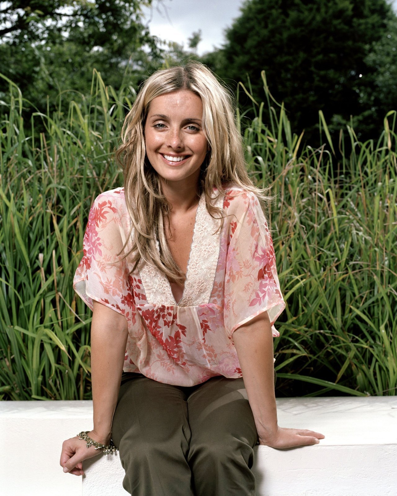 Louise Redknapp leaked wallpapers