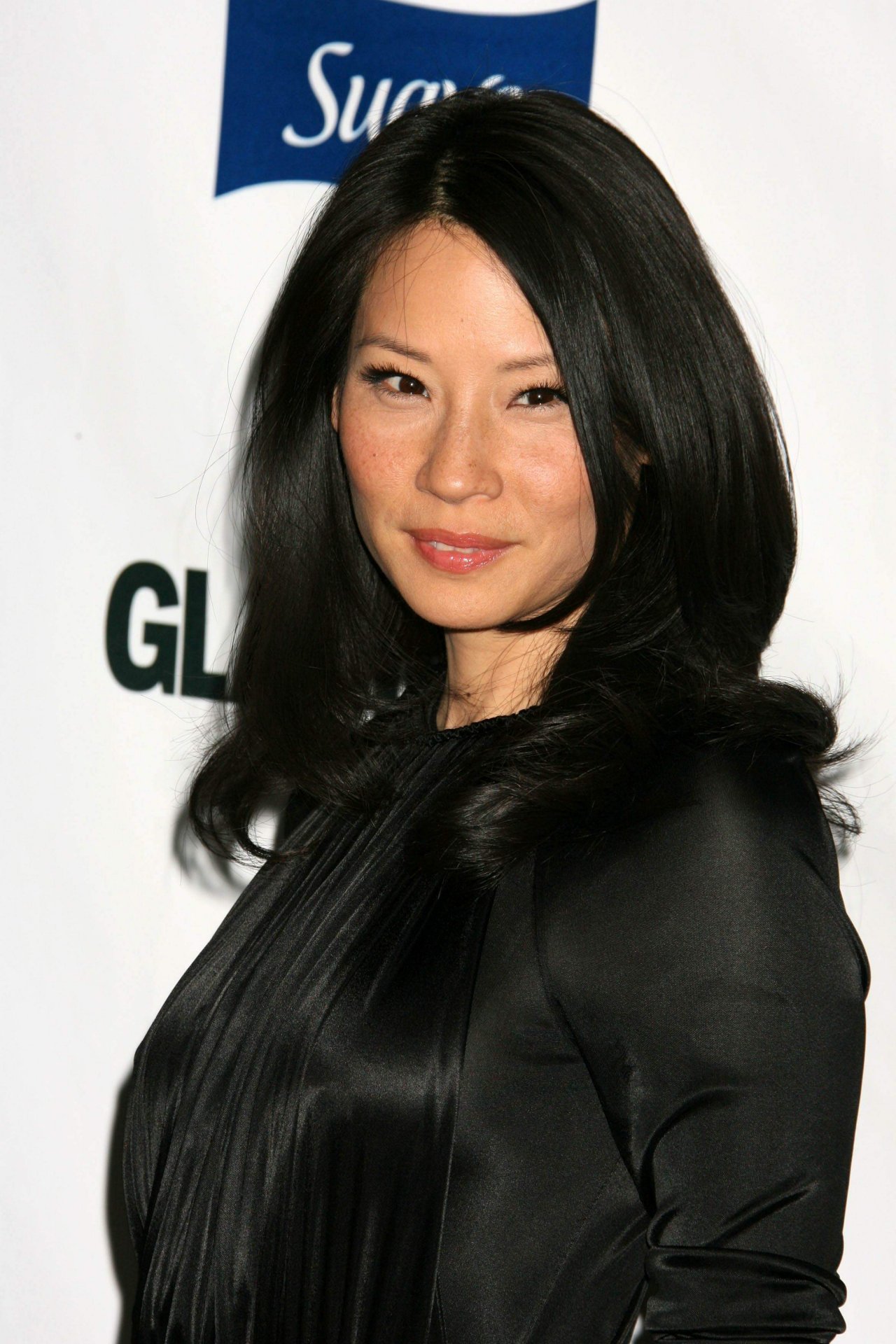 Lucy Liu leaked wallpapers