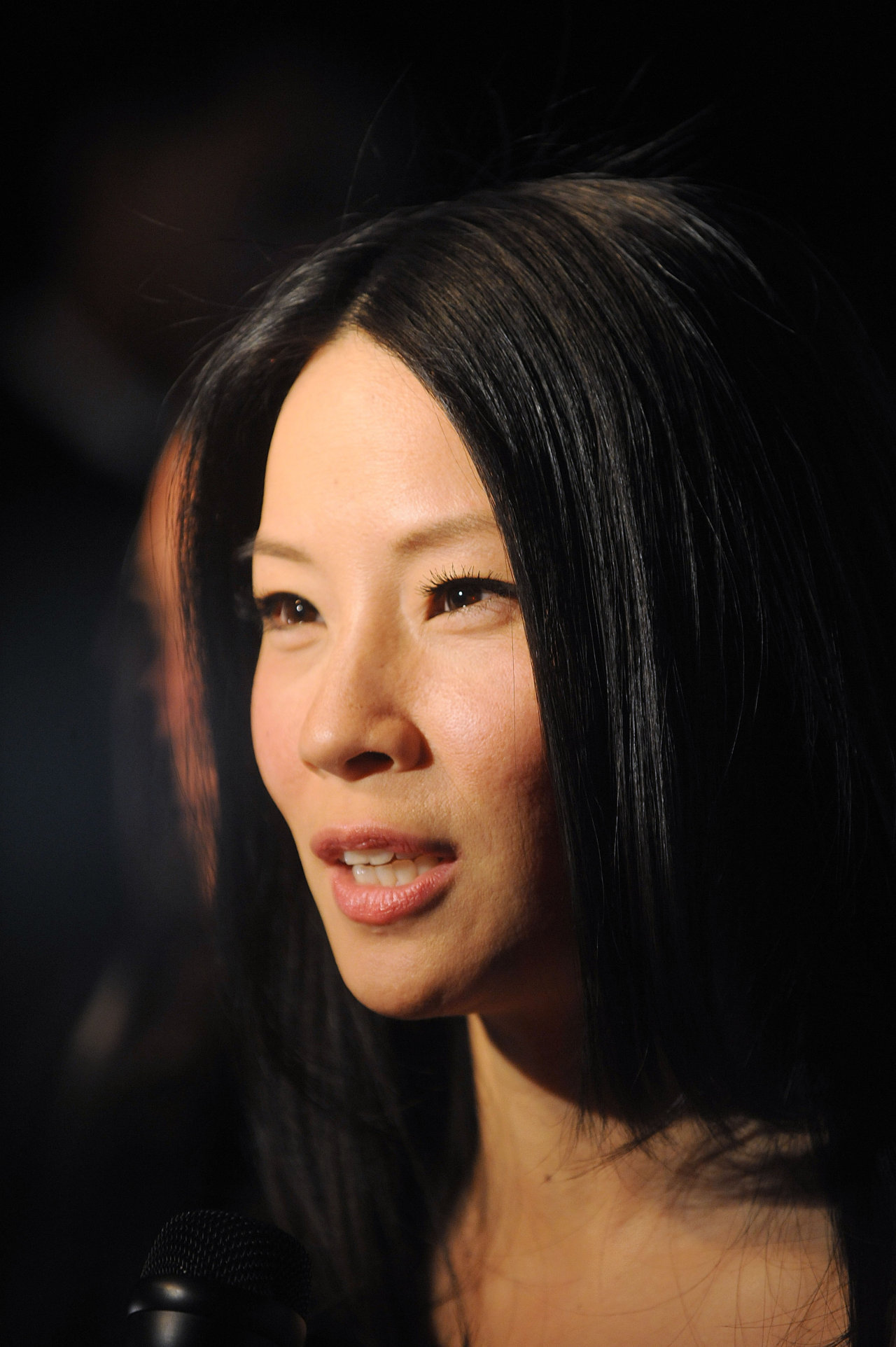 Lucy Liu leaked wallpapers