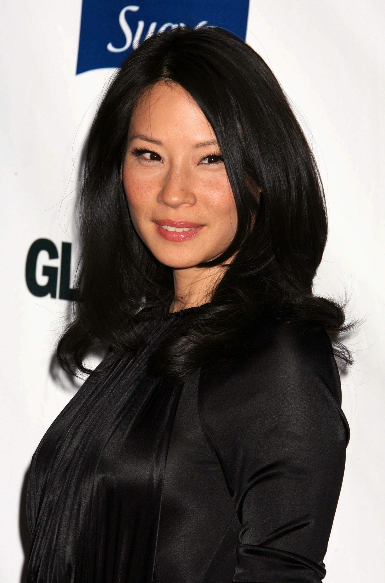 Lucy Liu leaked wallpapers