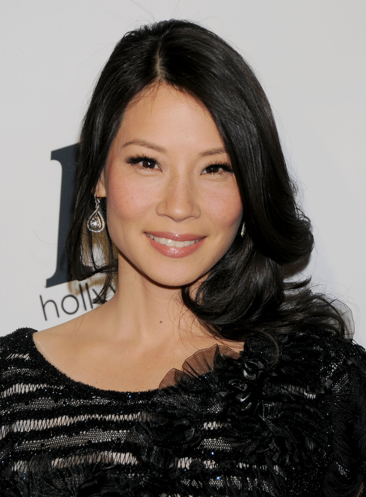 Lucy Liu leaked wallpapers