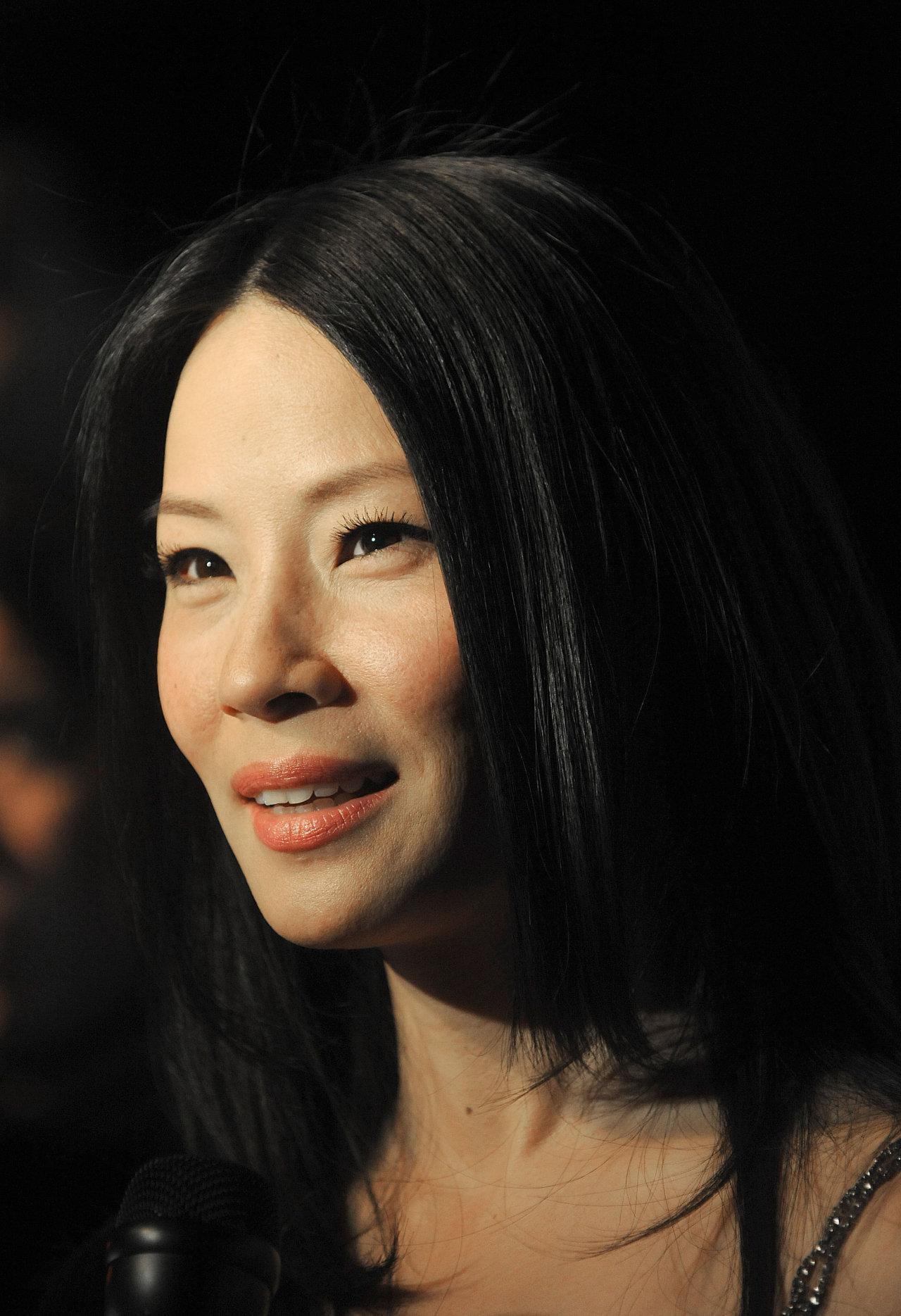 Lucy Liu leaked wallpapers