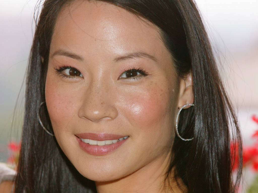 Lucy Liu leaked wallpapers