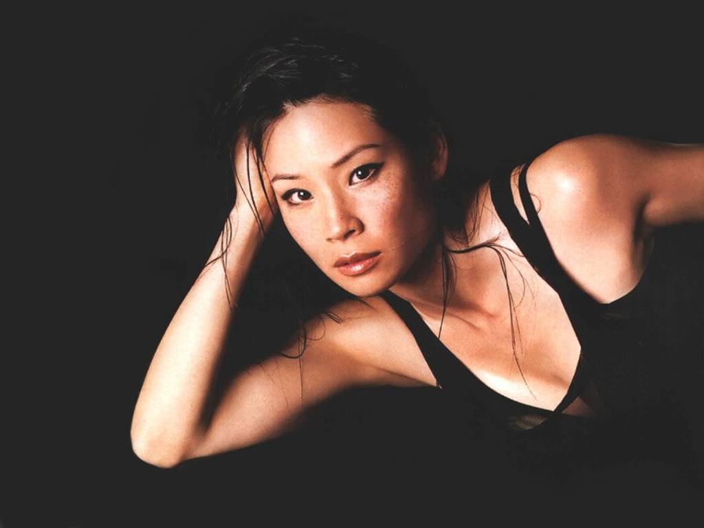 Lucy Liu leaked wallpapers