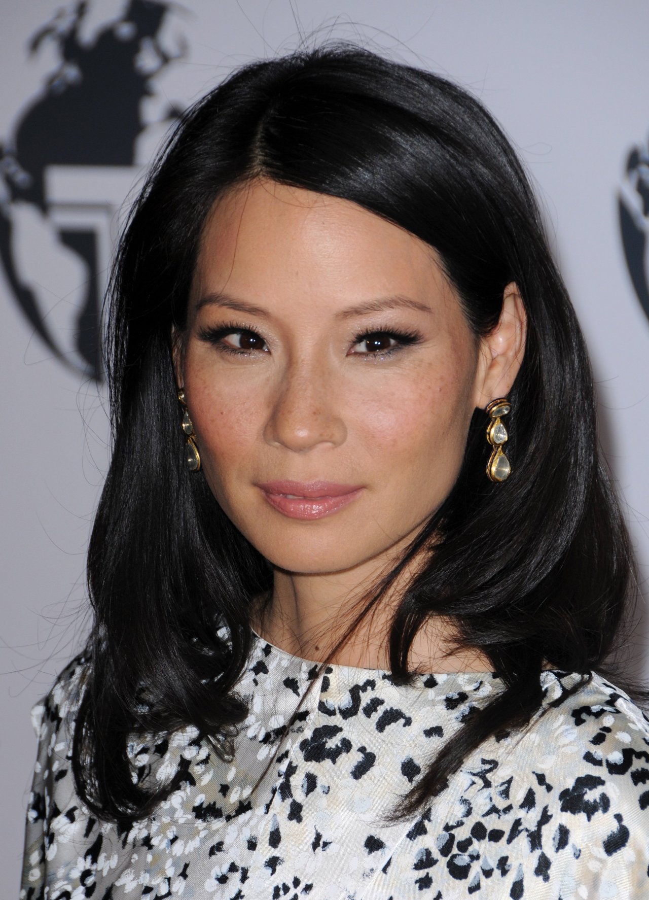 Lucy Liu leaked wallpapers