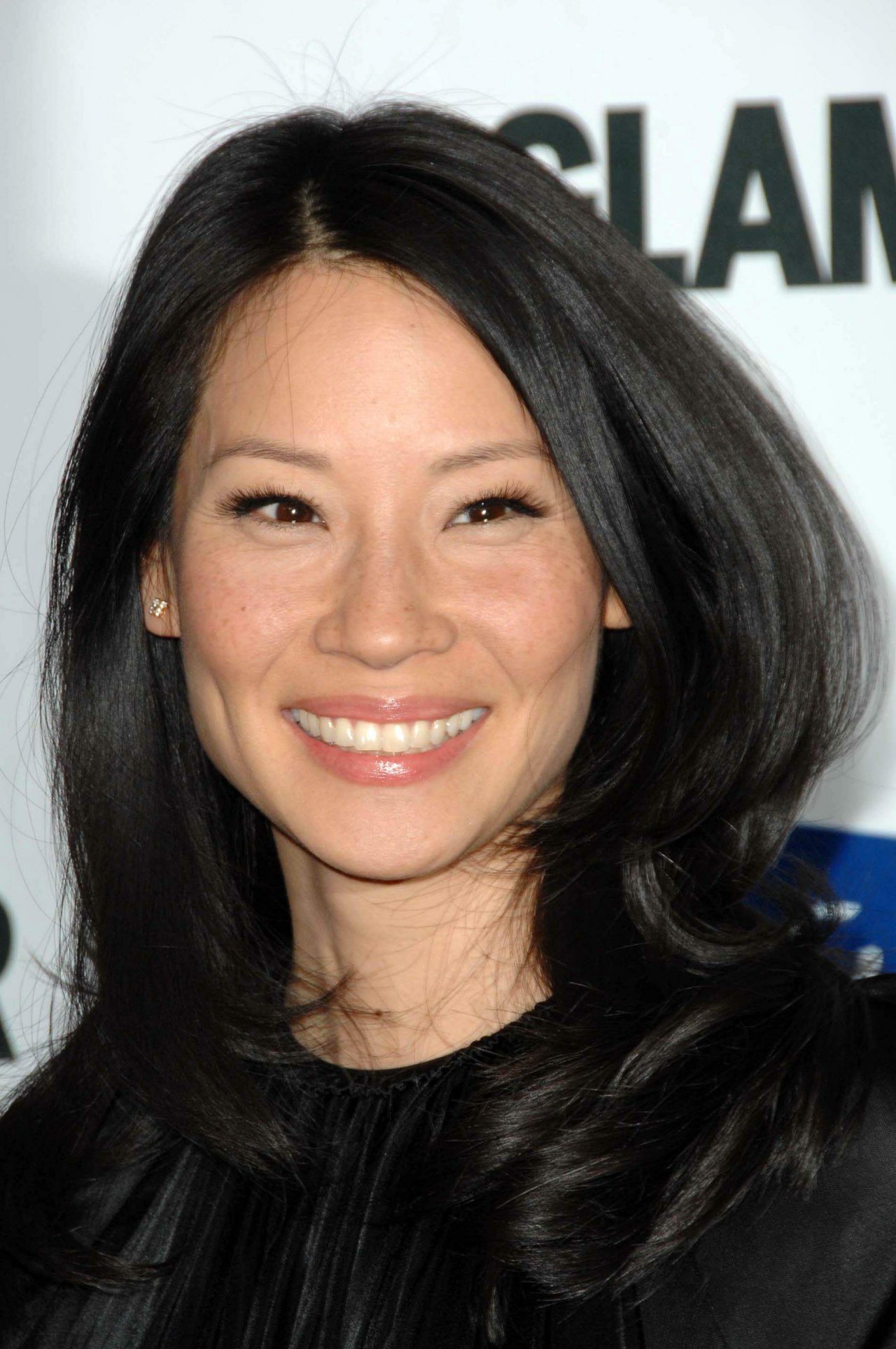 Lucy Liu leaked wallpapers