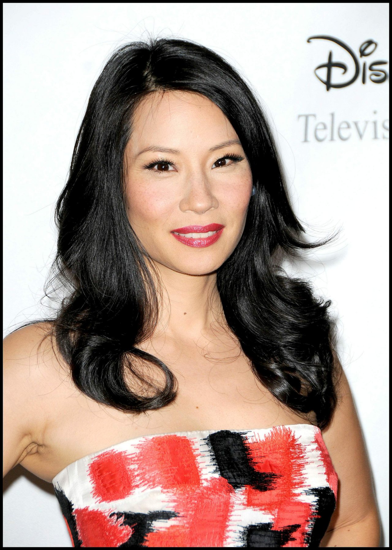 Lucy Liu leaked wallpapers