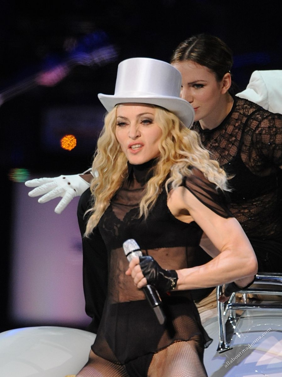 Madonna leaked wallpapers