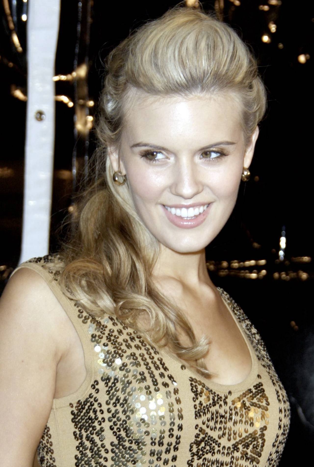 Maggie Grace leaked wallpapers