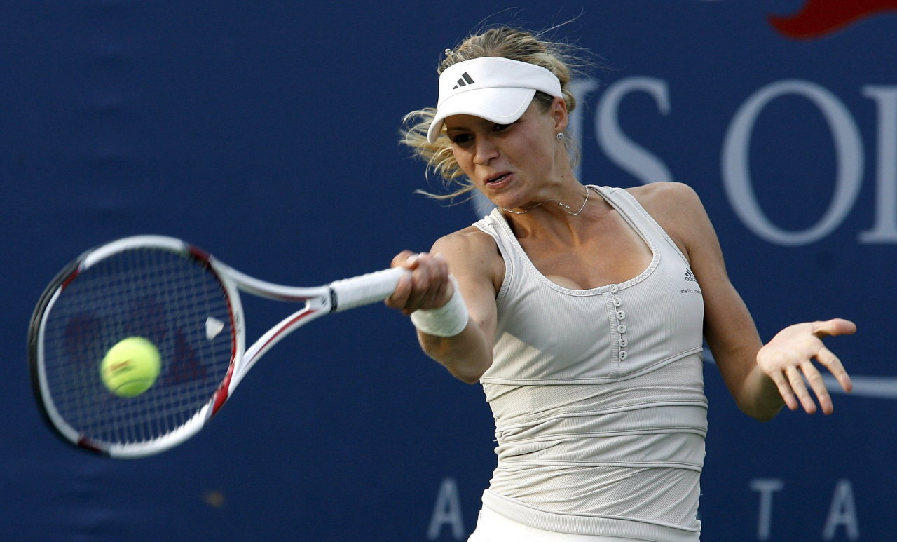 Maria Kirilenko leaked wallpapers