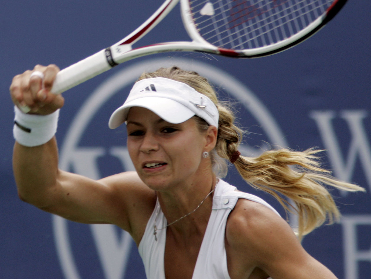 Maria Kirilenko leaked wallpapers