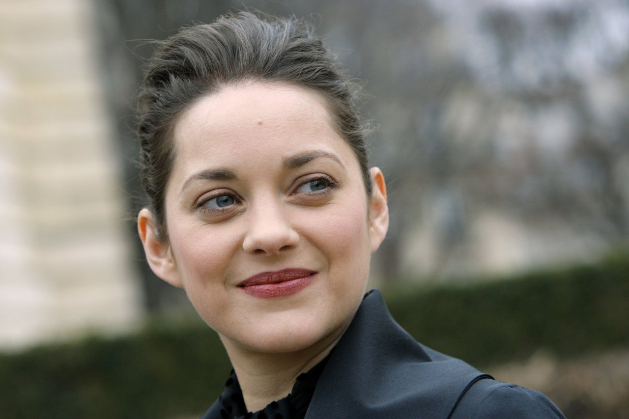 Marion Cotillard leaked wallpapers