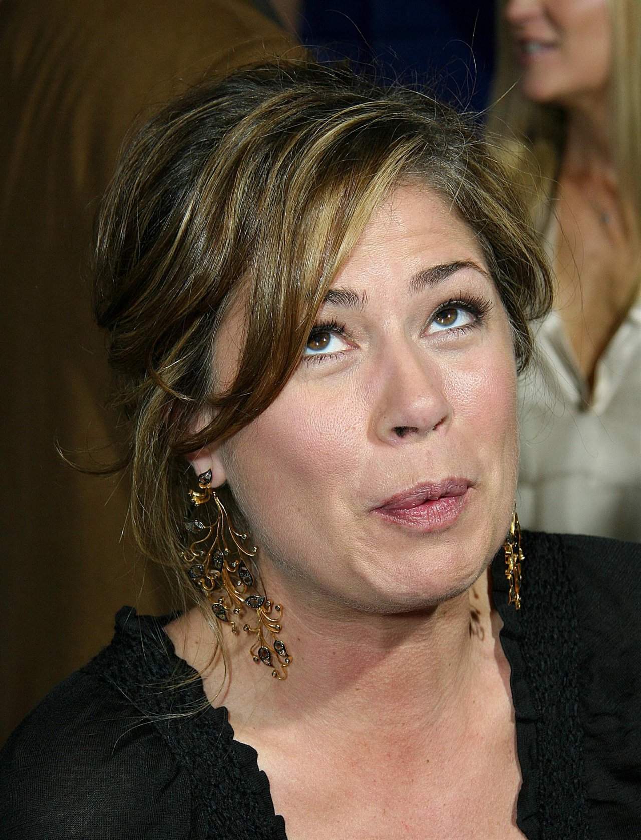 Maura Tierney leaked wallpapers