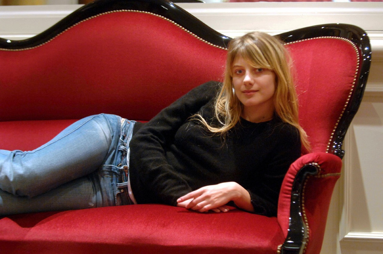 Melanie Laurent leaked wallpapers