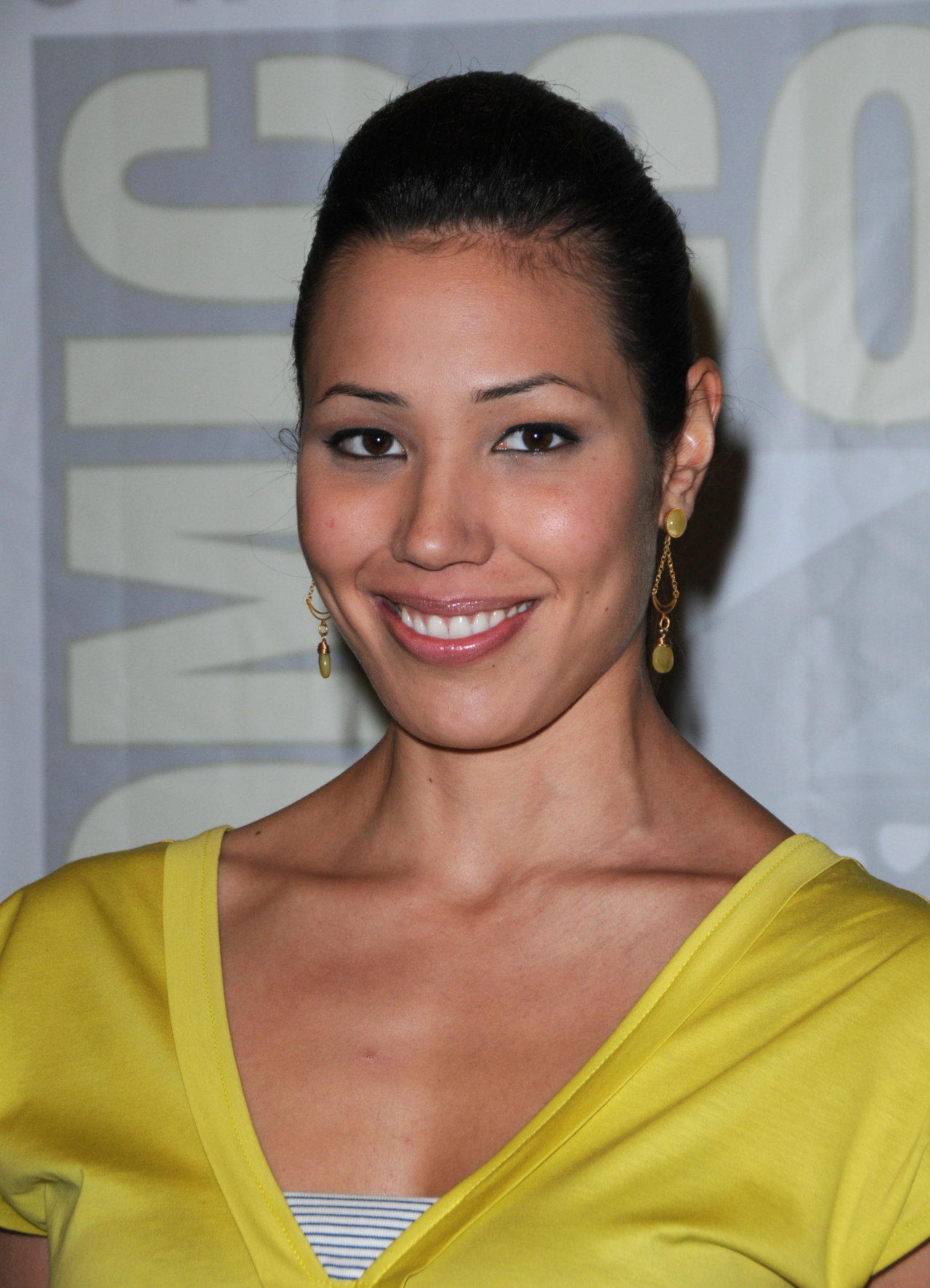 Michaela Conlin leaked wallpapers