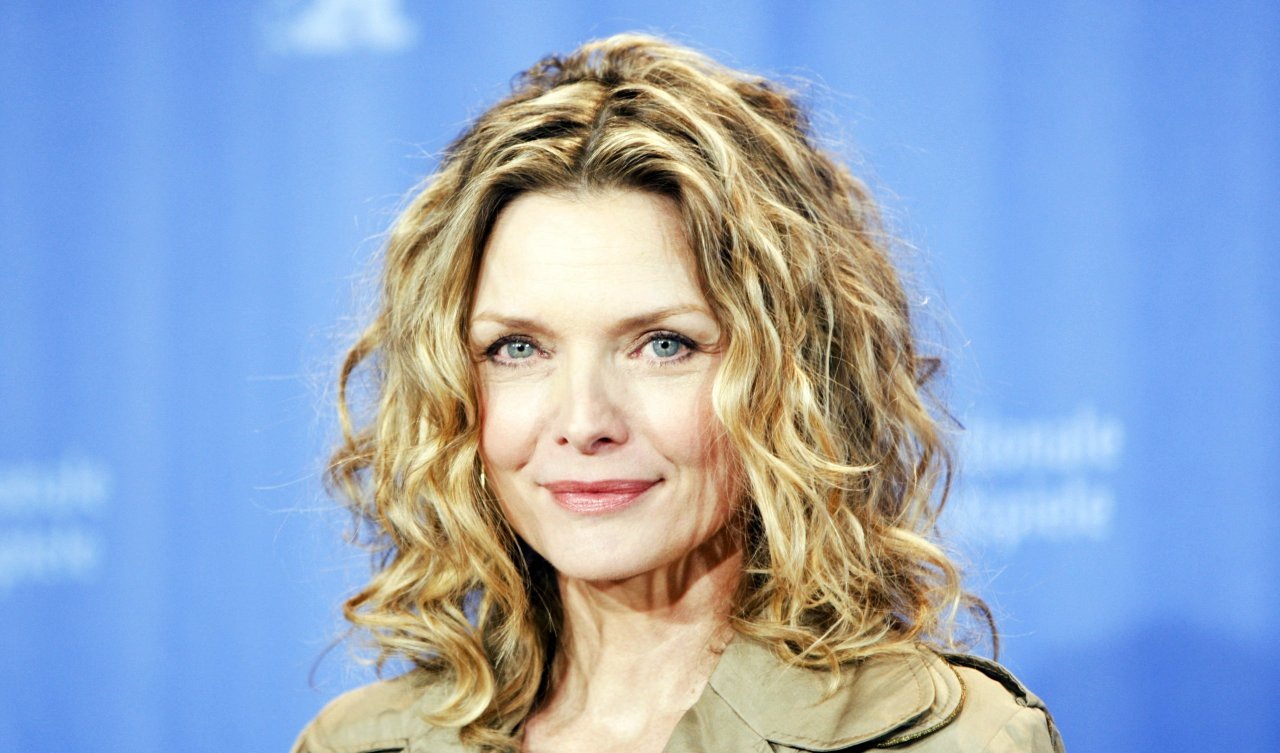 Michelle Pfeiffer leaked wallpapers
