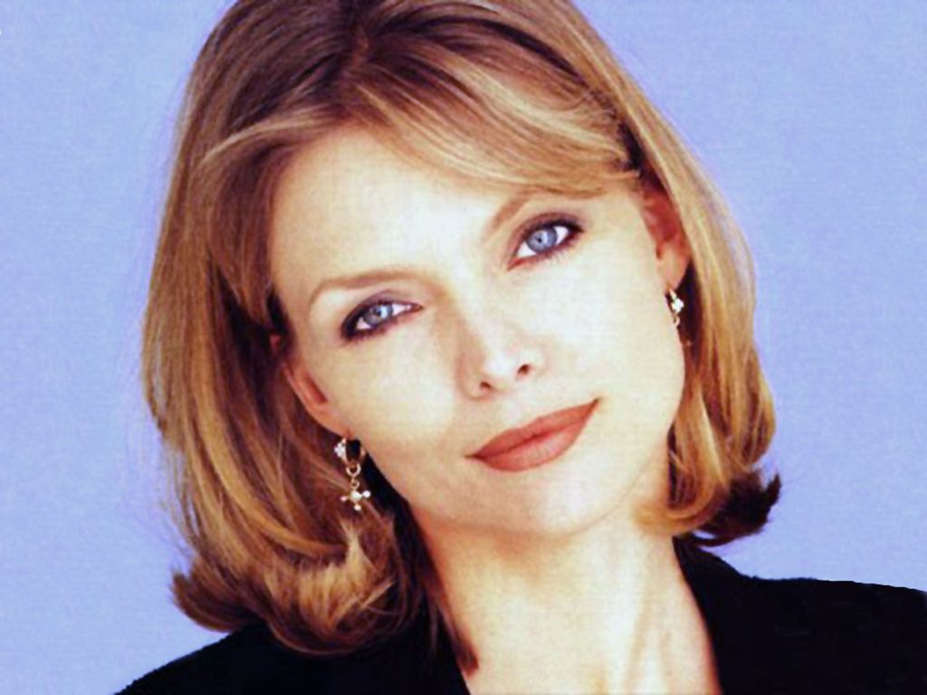 Michelle Pfeiffer leaked wallpapers
