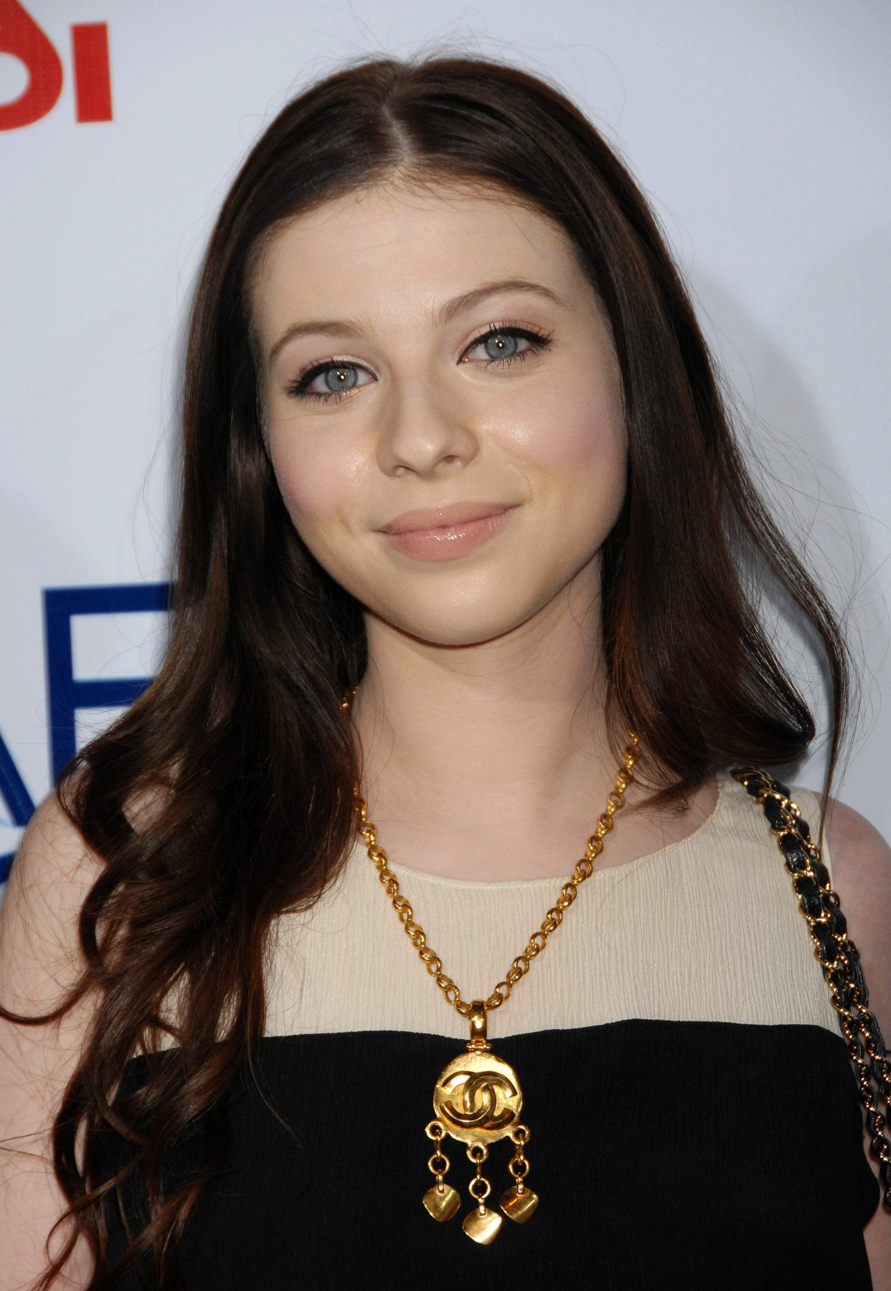 Michelle Trachtenberg leaked wallpapers