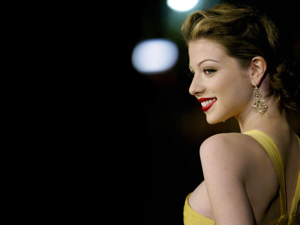 Michelle Trachtenberg leaked wallpapers