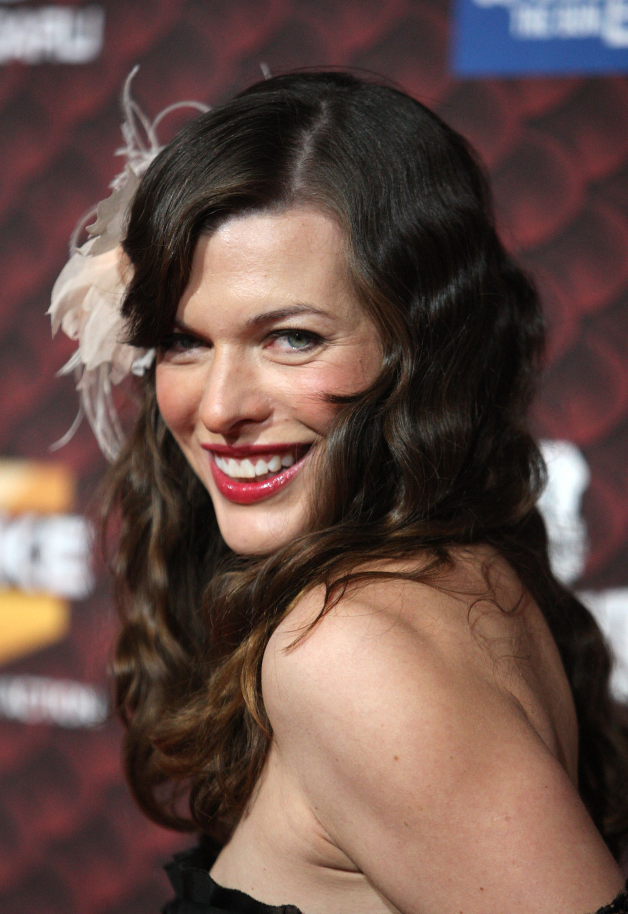 Milla Jovovich leaked wallpapers