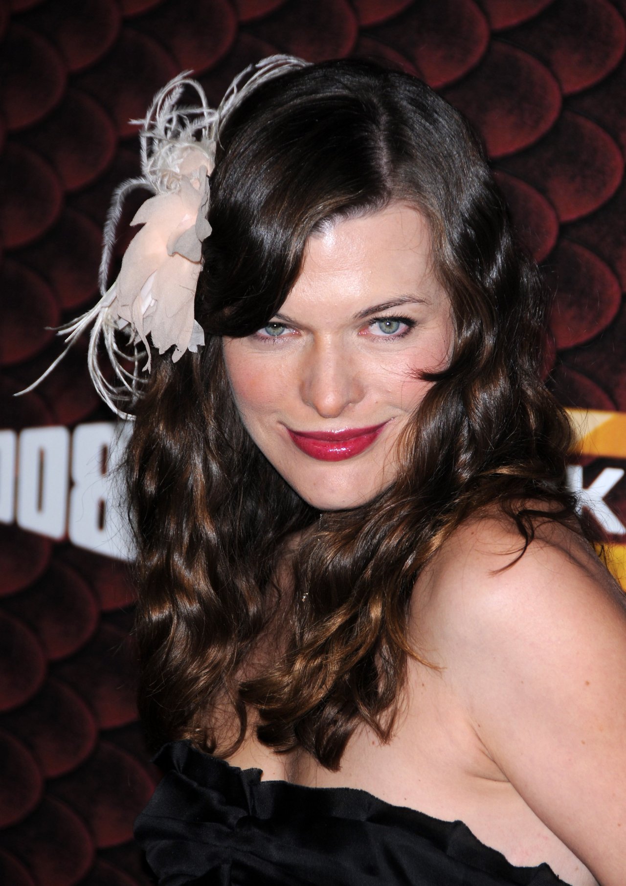 Milla Jovovich leaked wallpapers