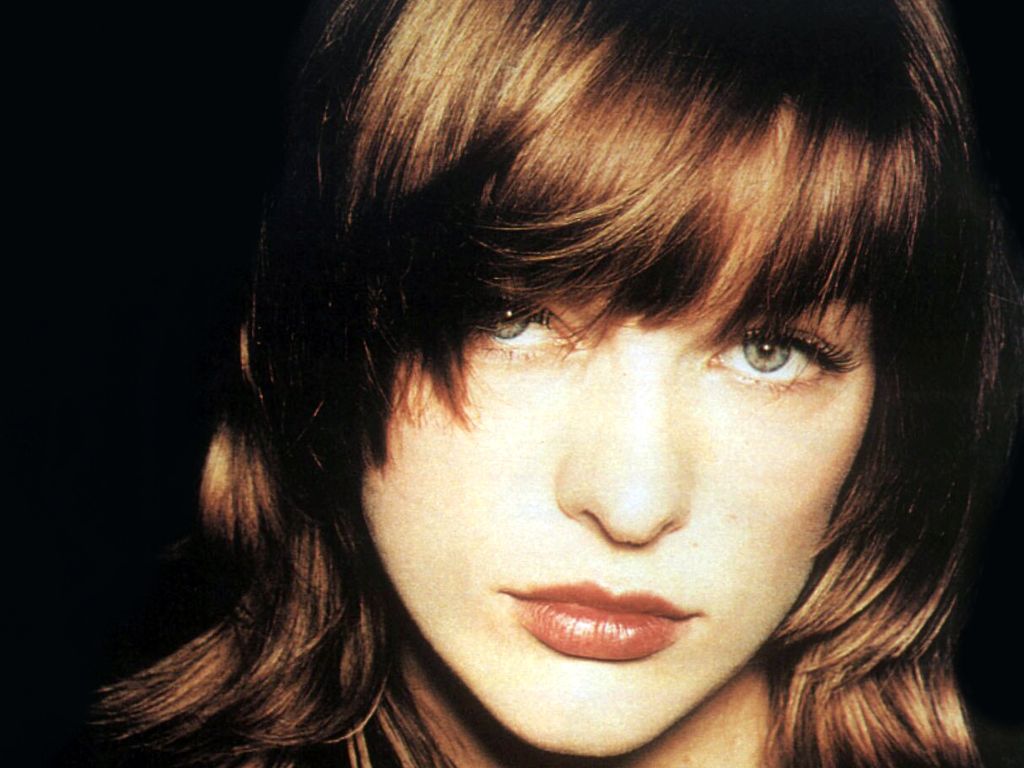Milla Jovovich leaked wallpapers